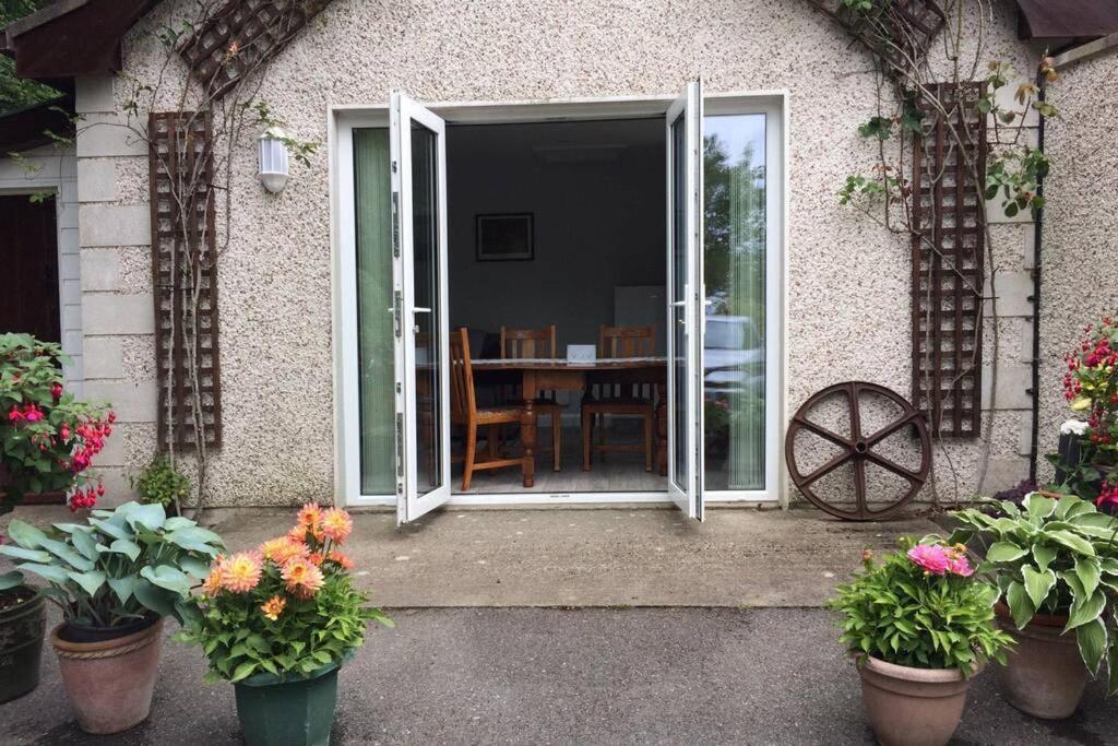 Mews With Garden Views Apartment Carlow Exterior photo